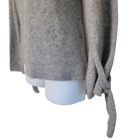 ARITIZIA Babaton Wool Organic Boho Office City Chic Soft Warm Sweater - Women's - Picture 6 of 10